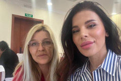 657db96f-4721-4829-b293-29fa252c079d